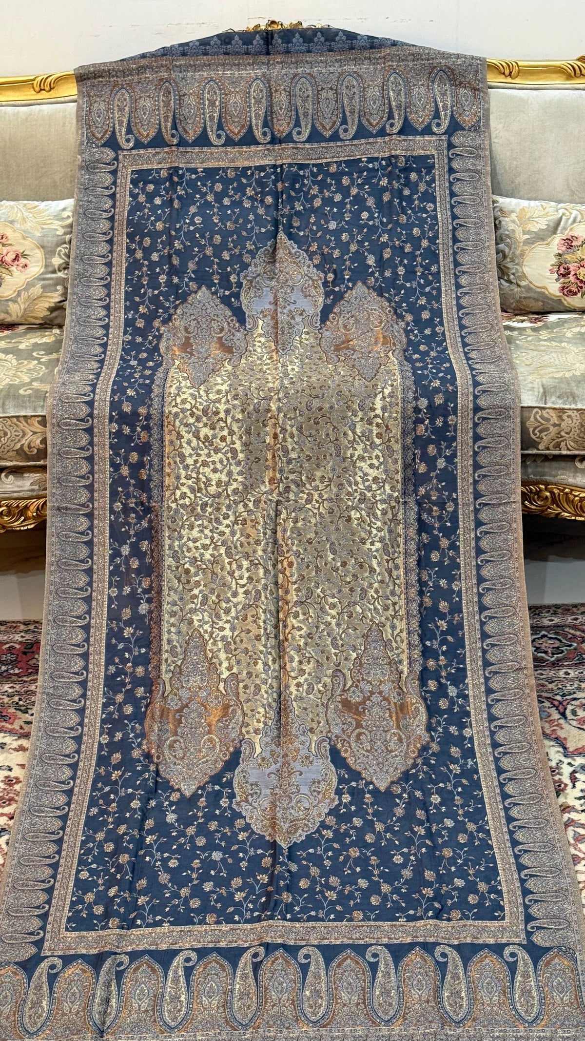 NOOR-E-KANI