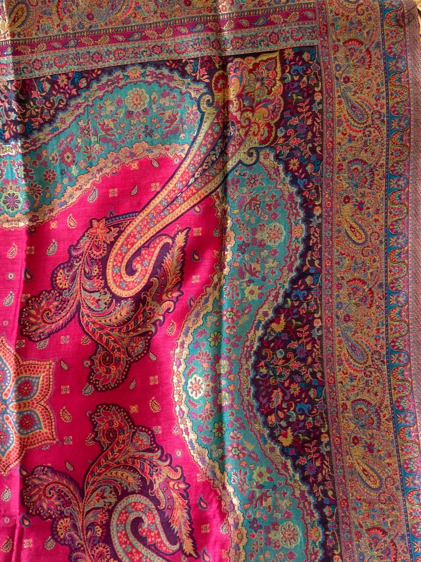 NOOR-E-KANI
