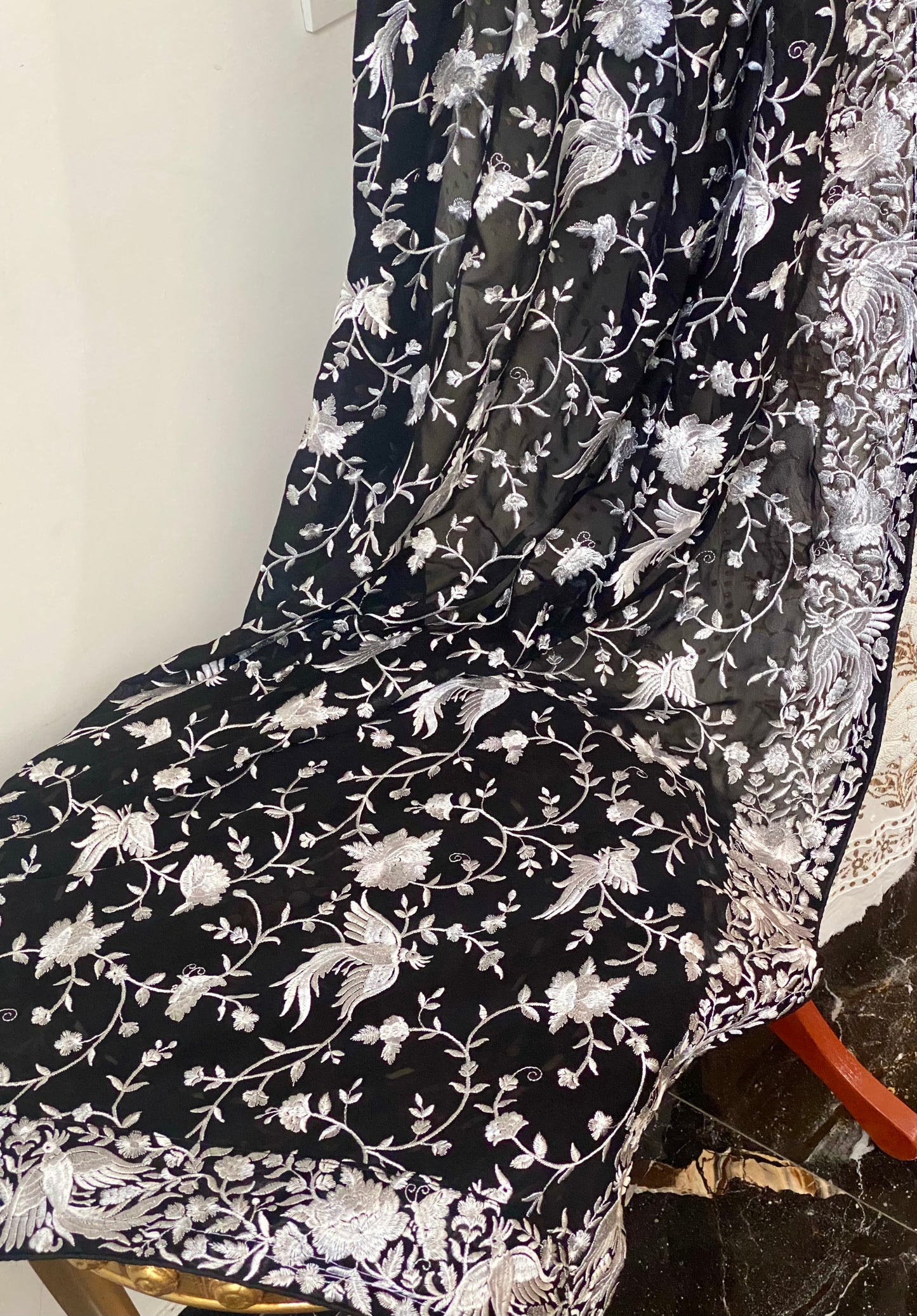 Parsi gara Mechine embroidered
