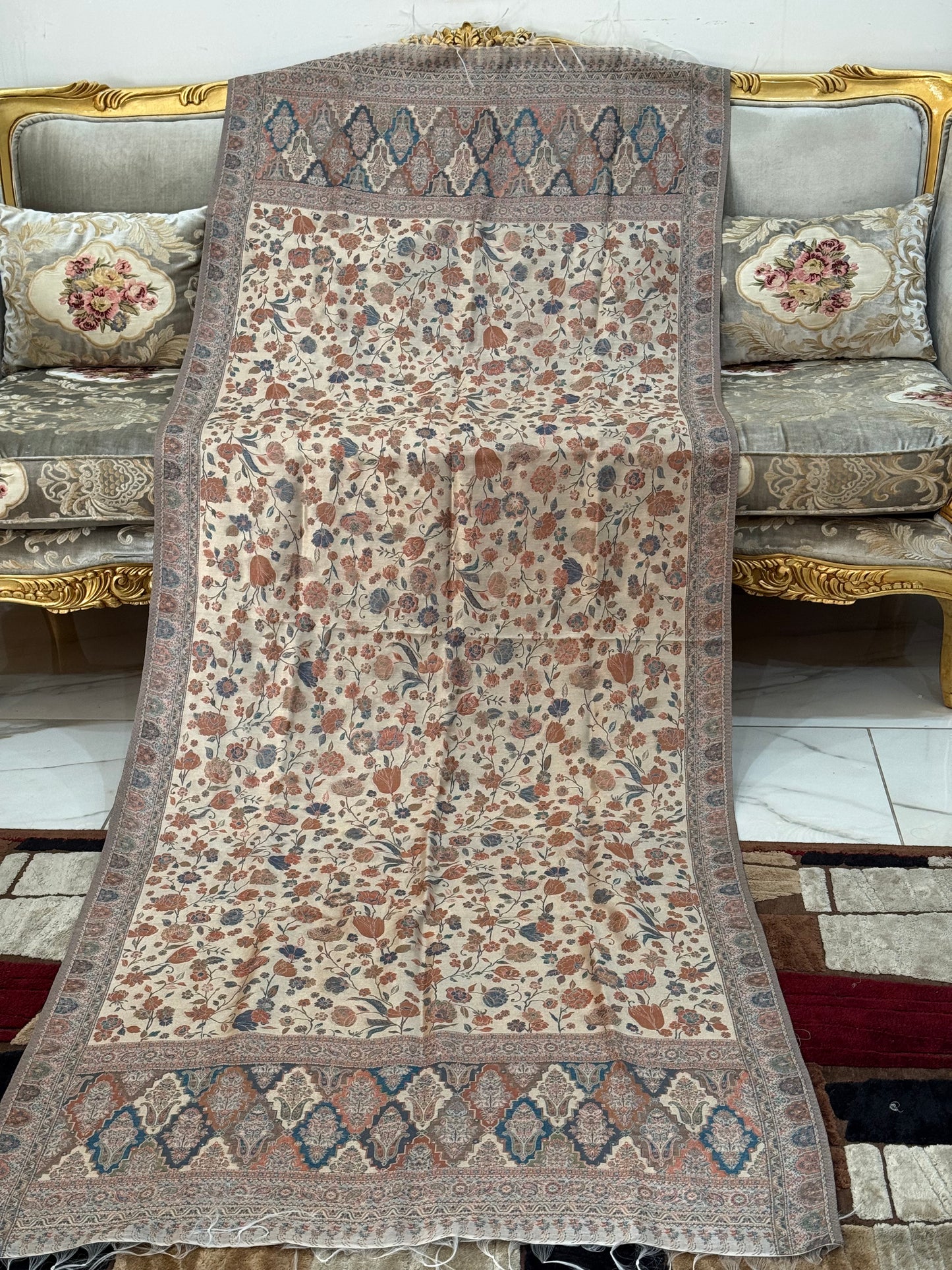 NOOR-E-KANI