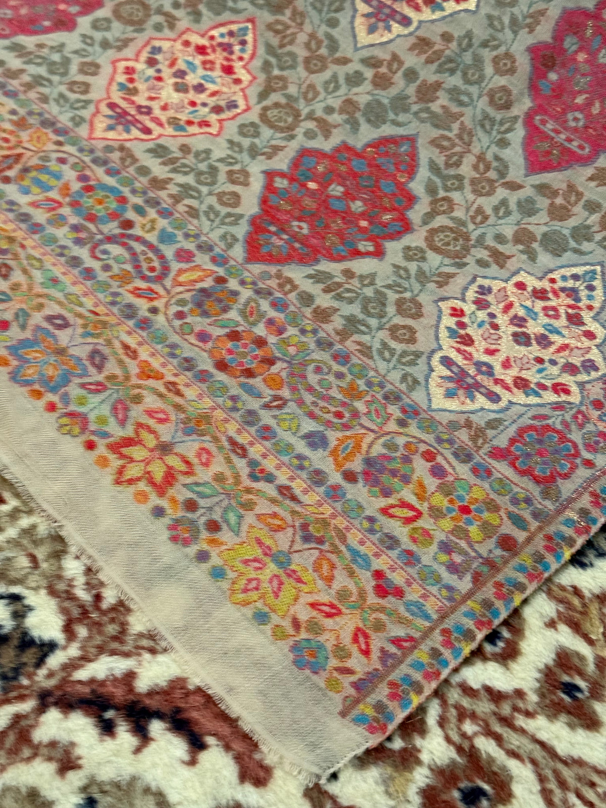 Kani pashmina stole