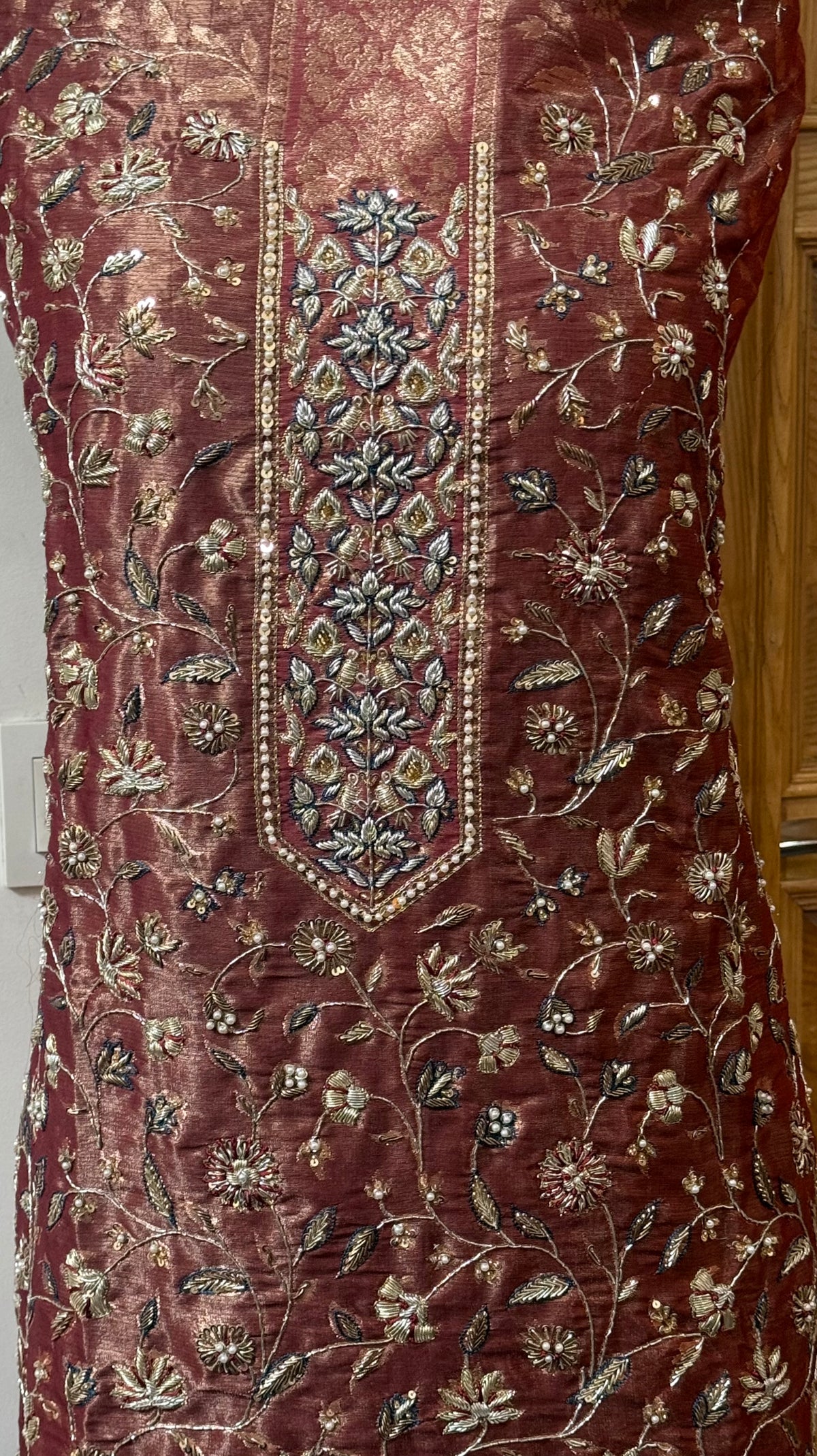 REGAL LOOM