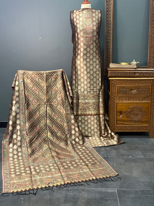 REGAL LOOM