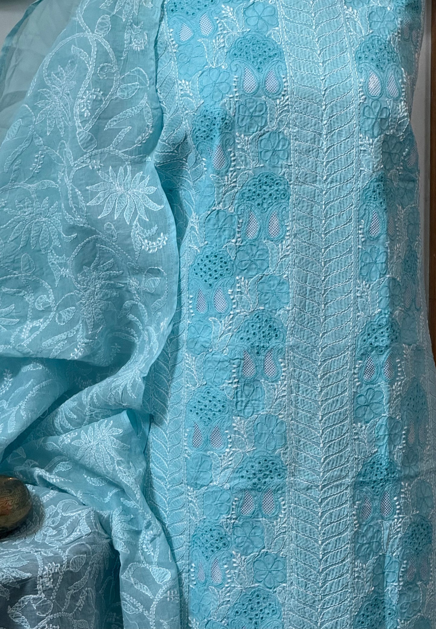 Soft cotton lawn  kurta with cotton lawn duppata hand work