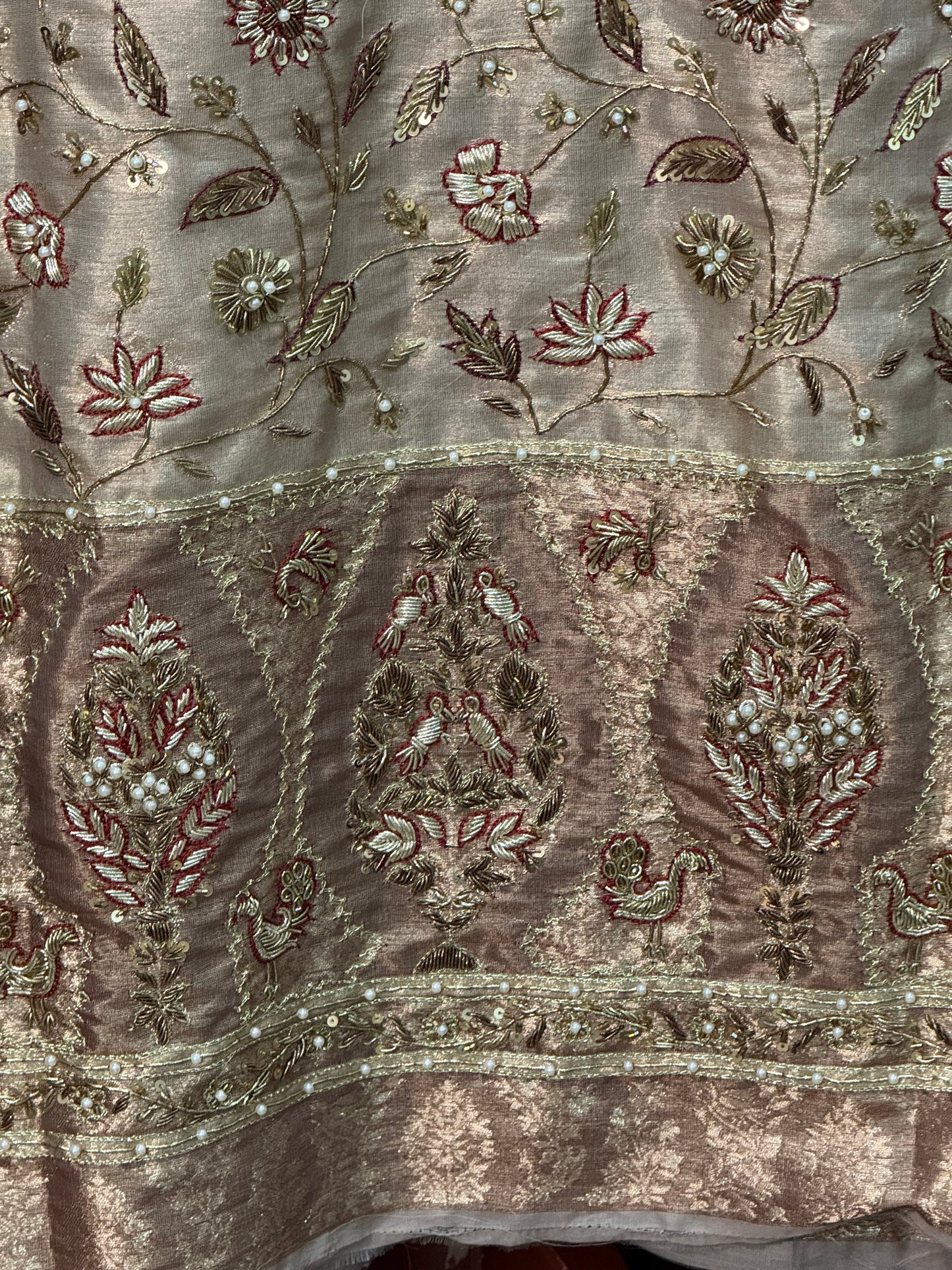 REGAL LOOM