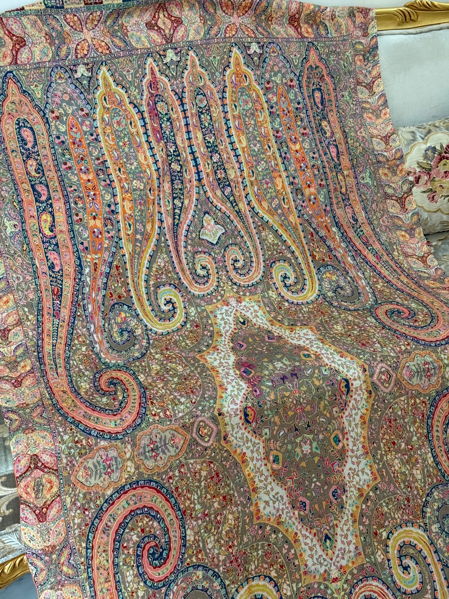 Kalamkari shawl