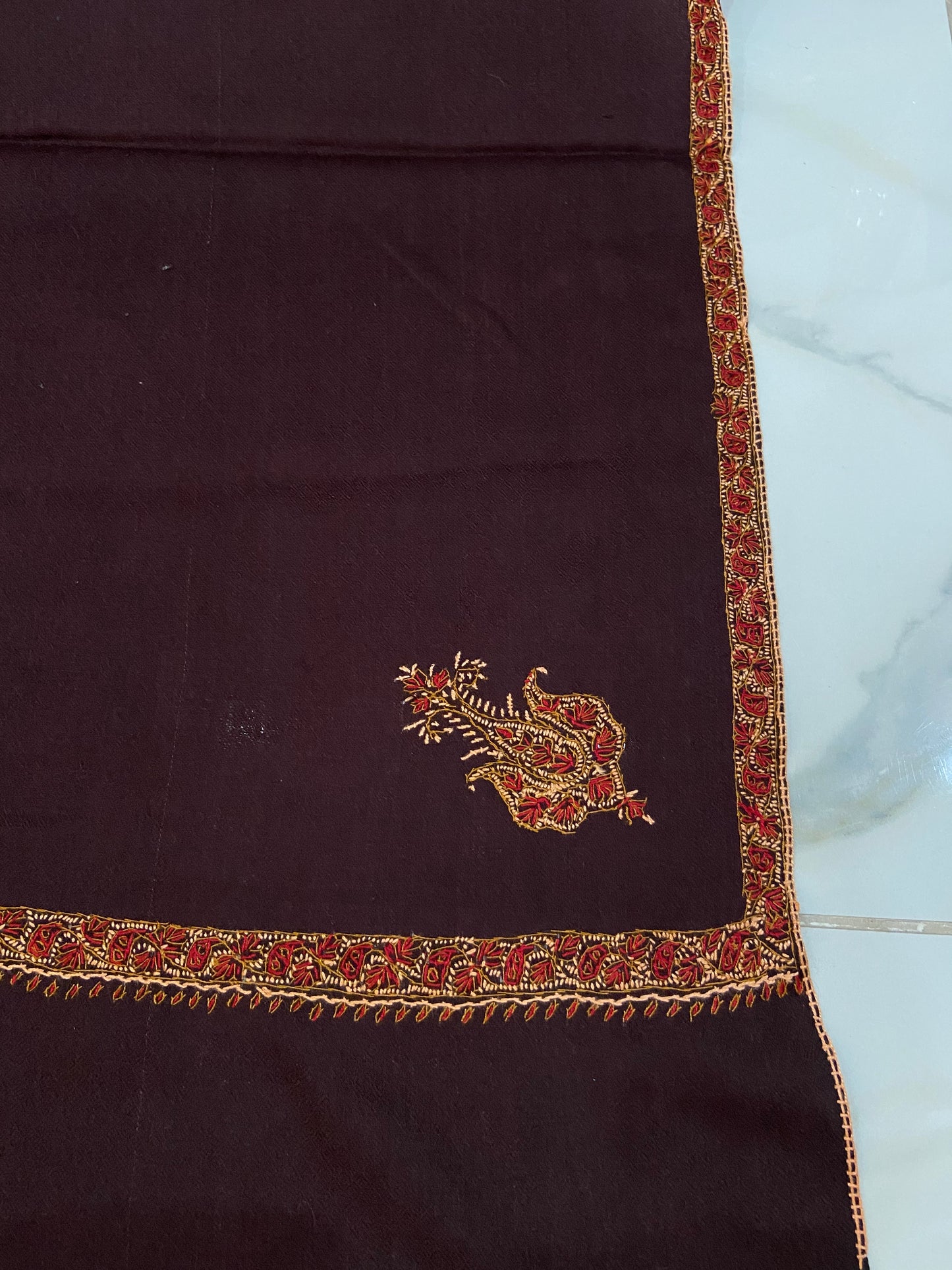 Toosh pashmina sui 4 side embroidered boarder