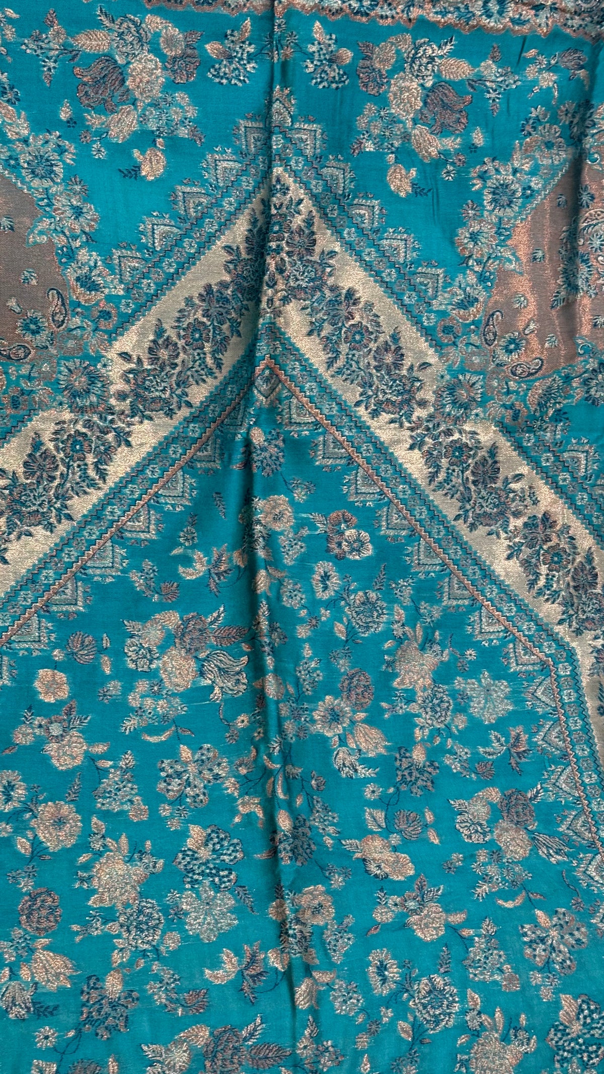 NOOR-E-KANI