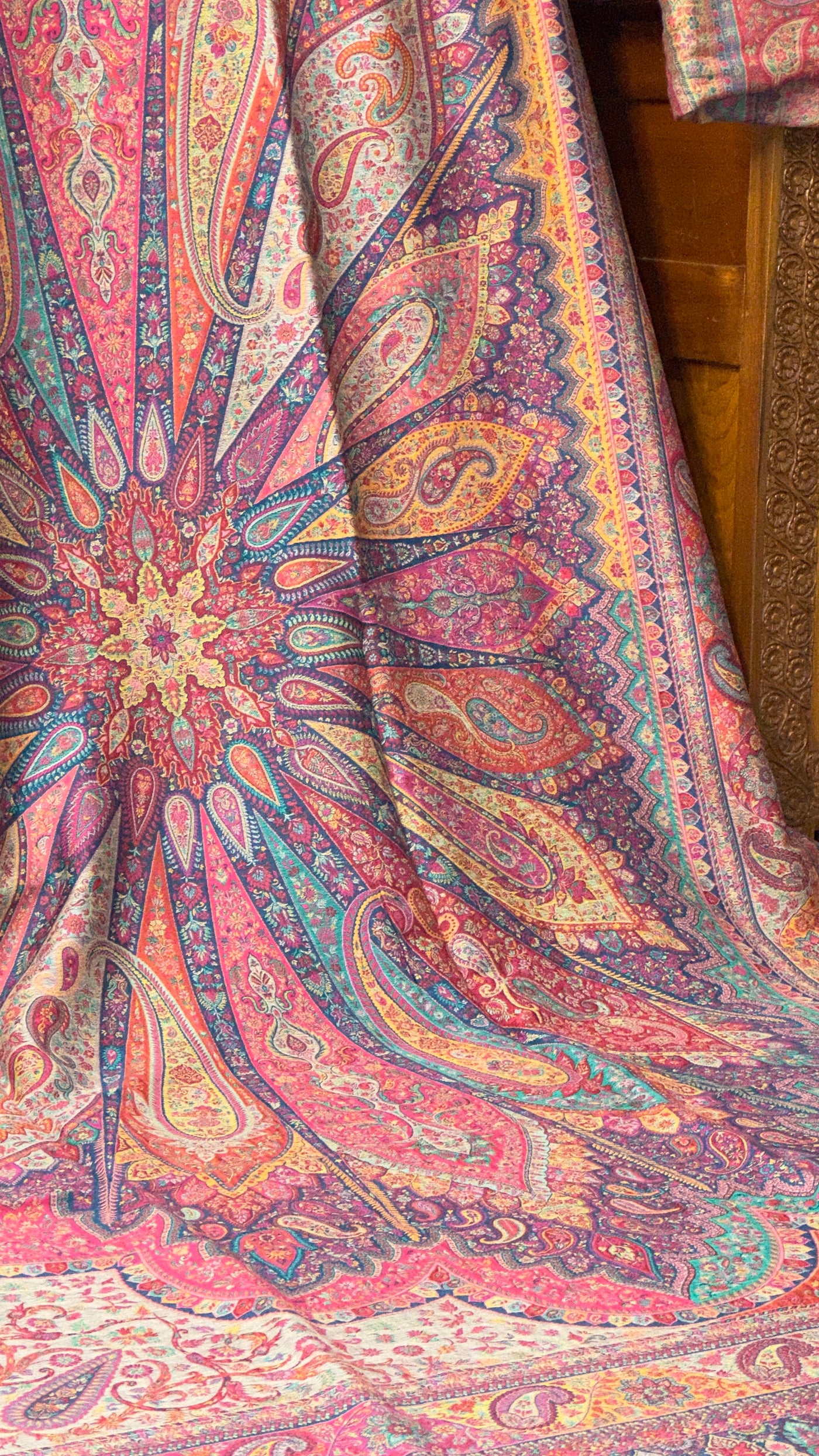 DARBAR SHAWL