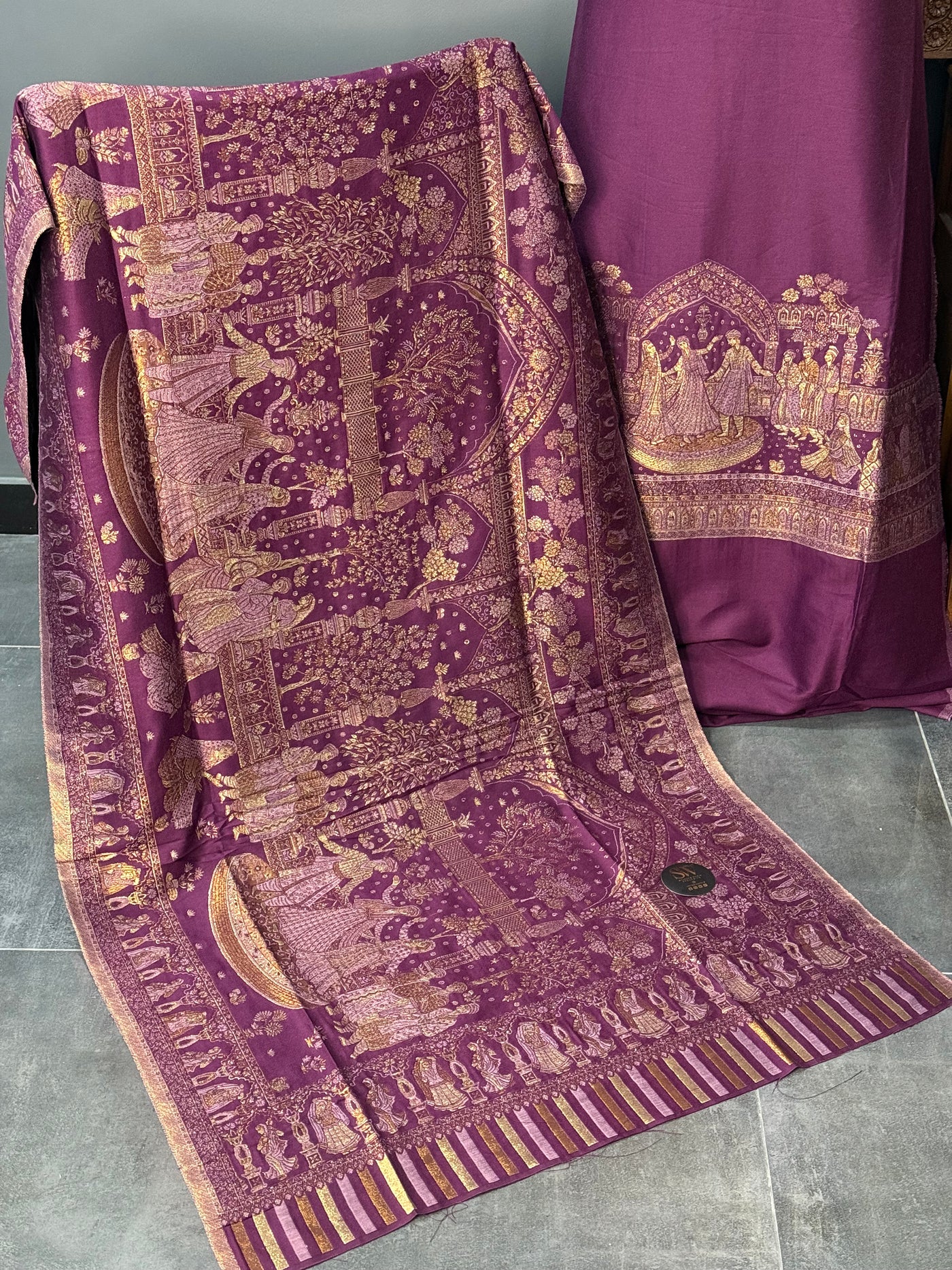 KANI PASHMINA SUIT
