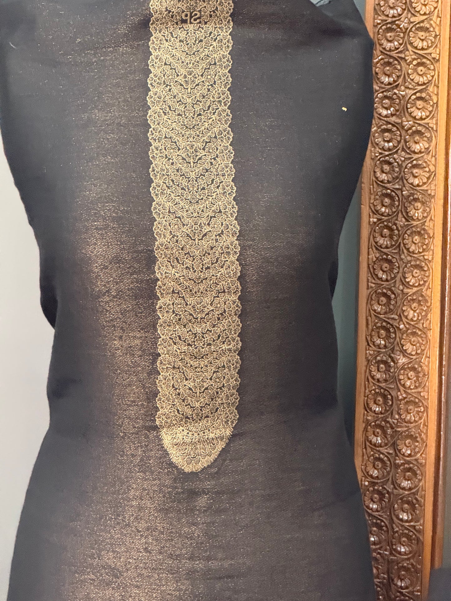 KANI PASHMINA SUIT
