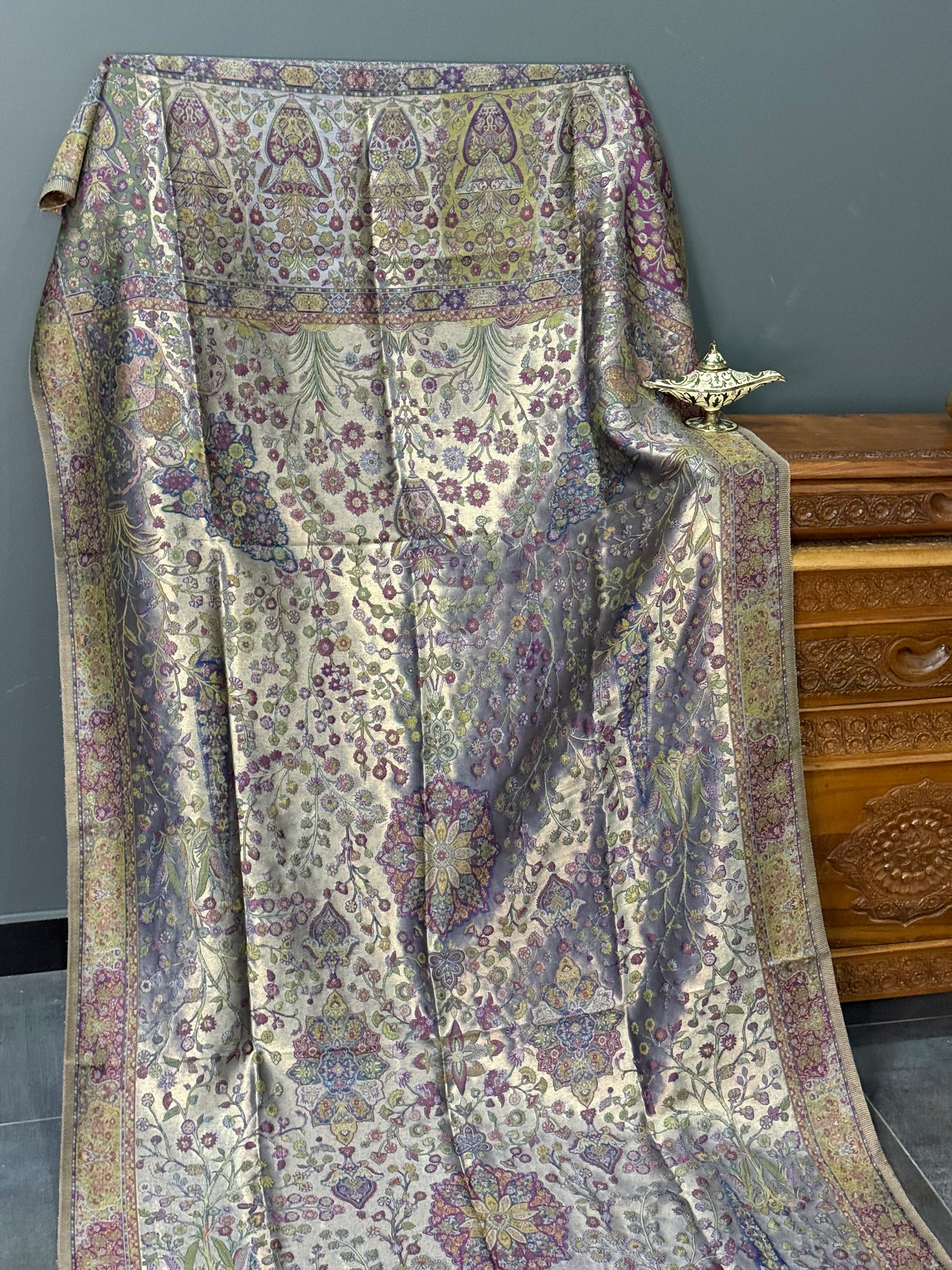 NOOR-E-KANI