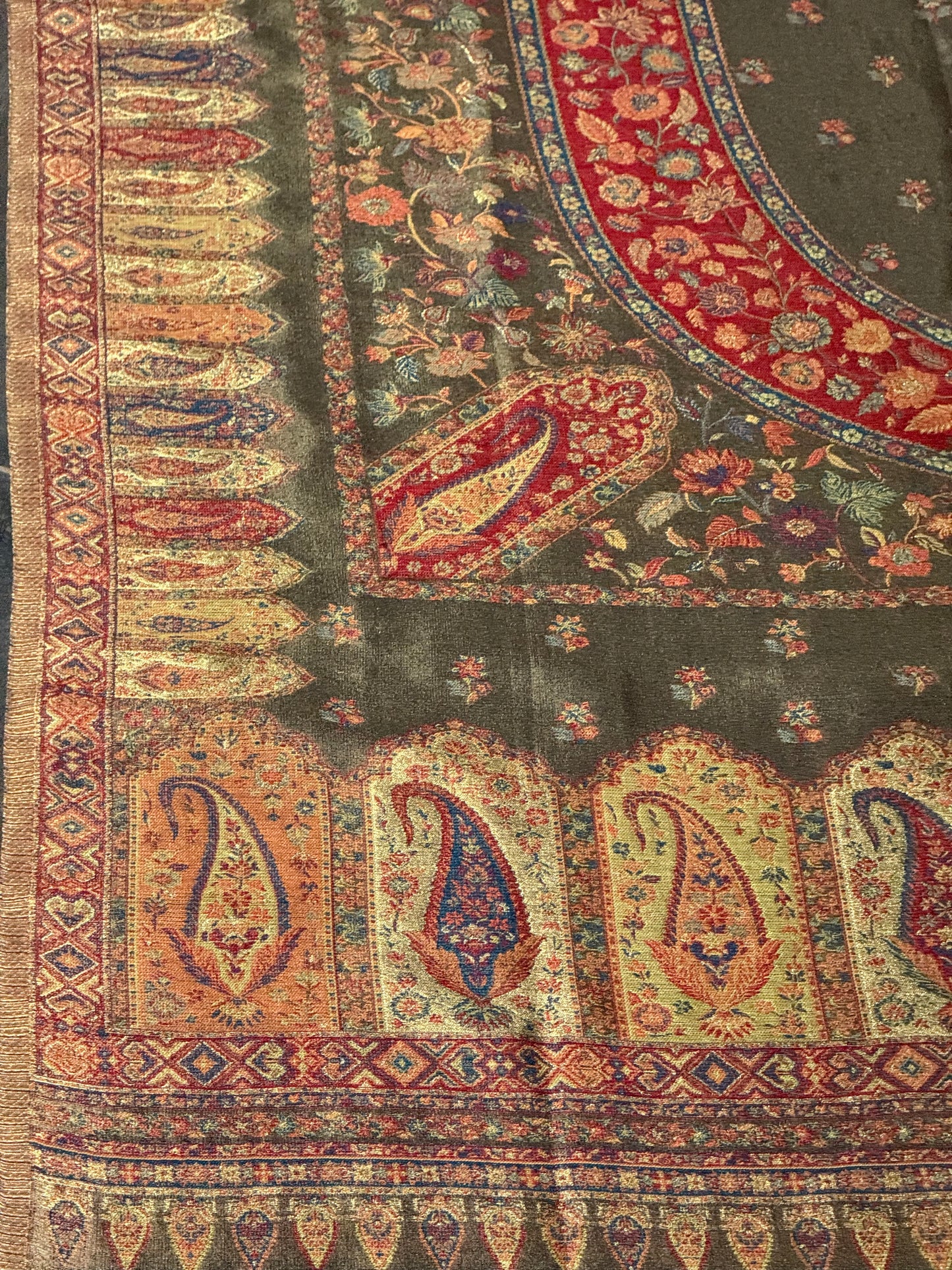 LREGAL LOOM