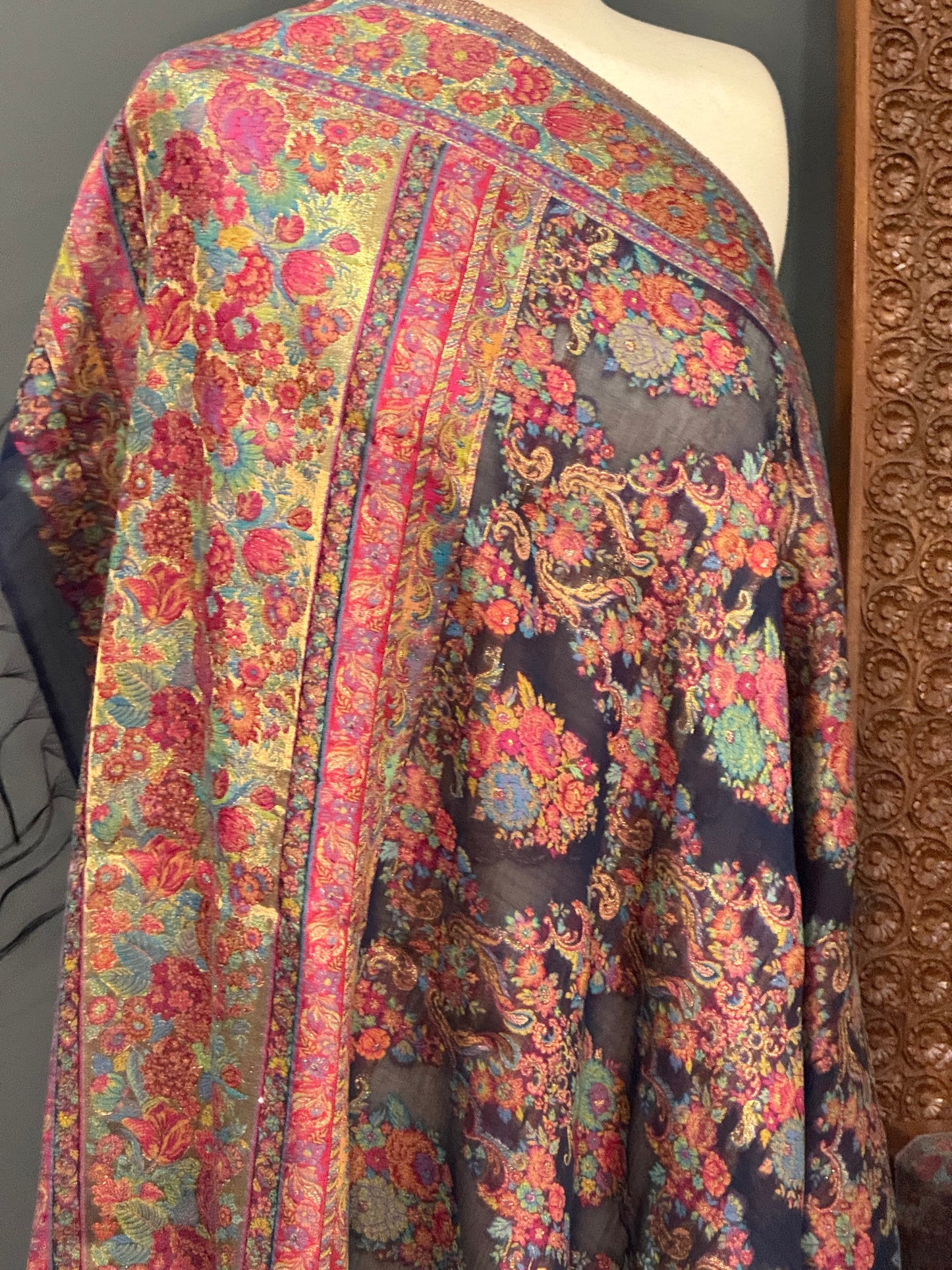 NOOR-E-KANI