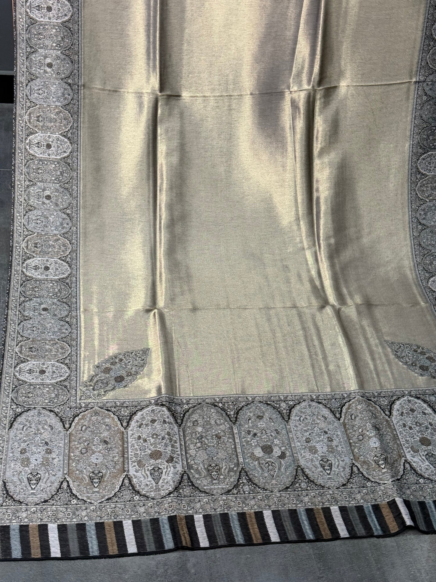 KANI PASHMINA MOON LIGHT SHAWL