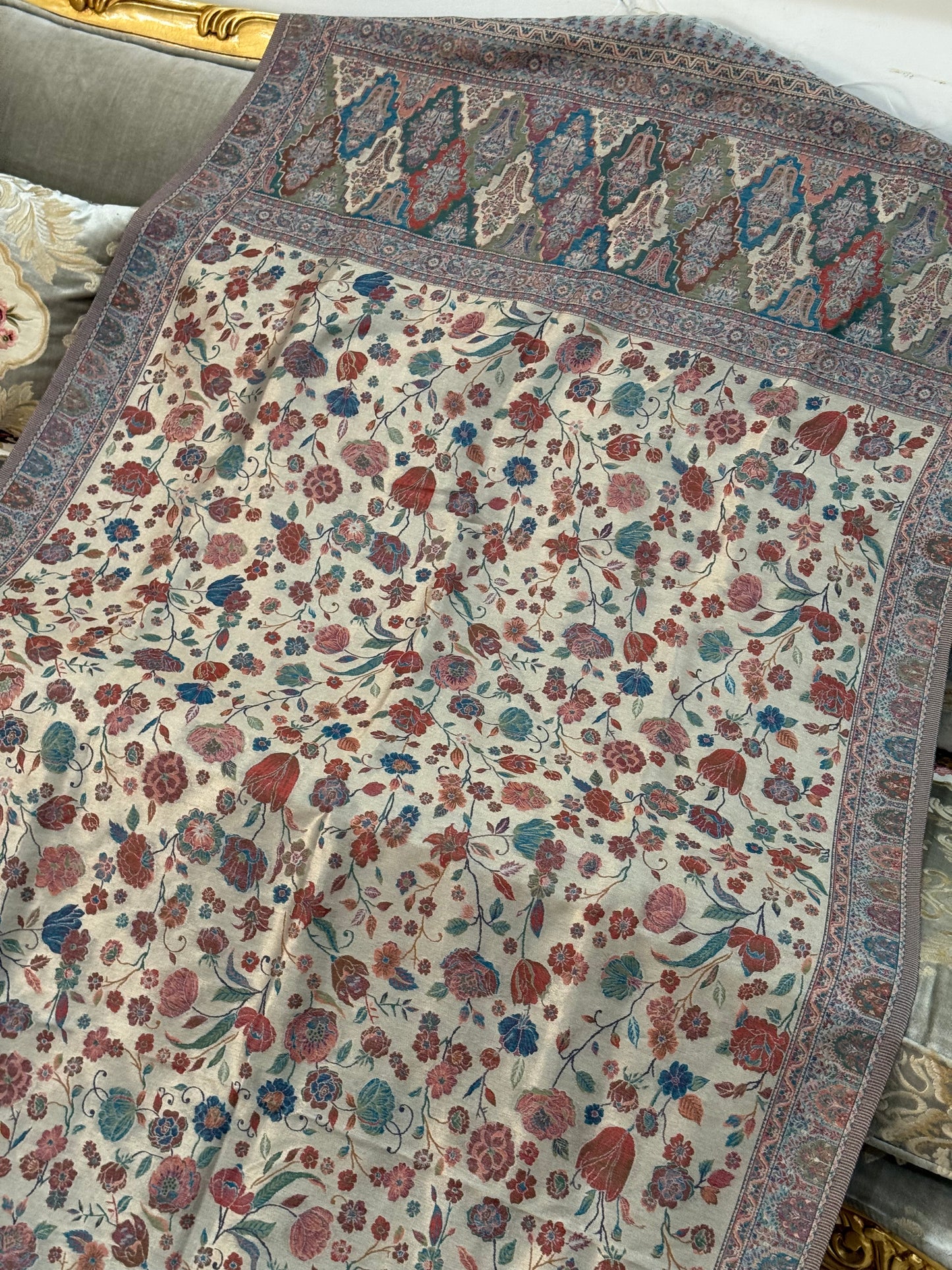 NOOR-E-KANI