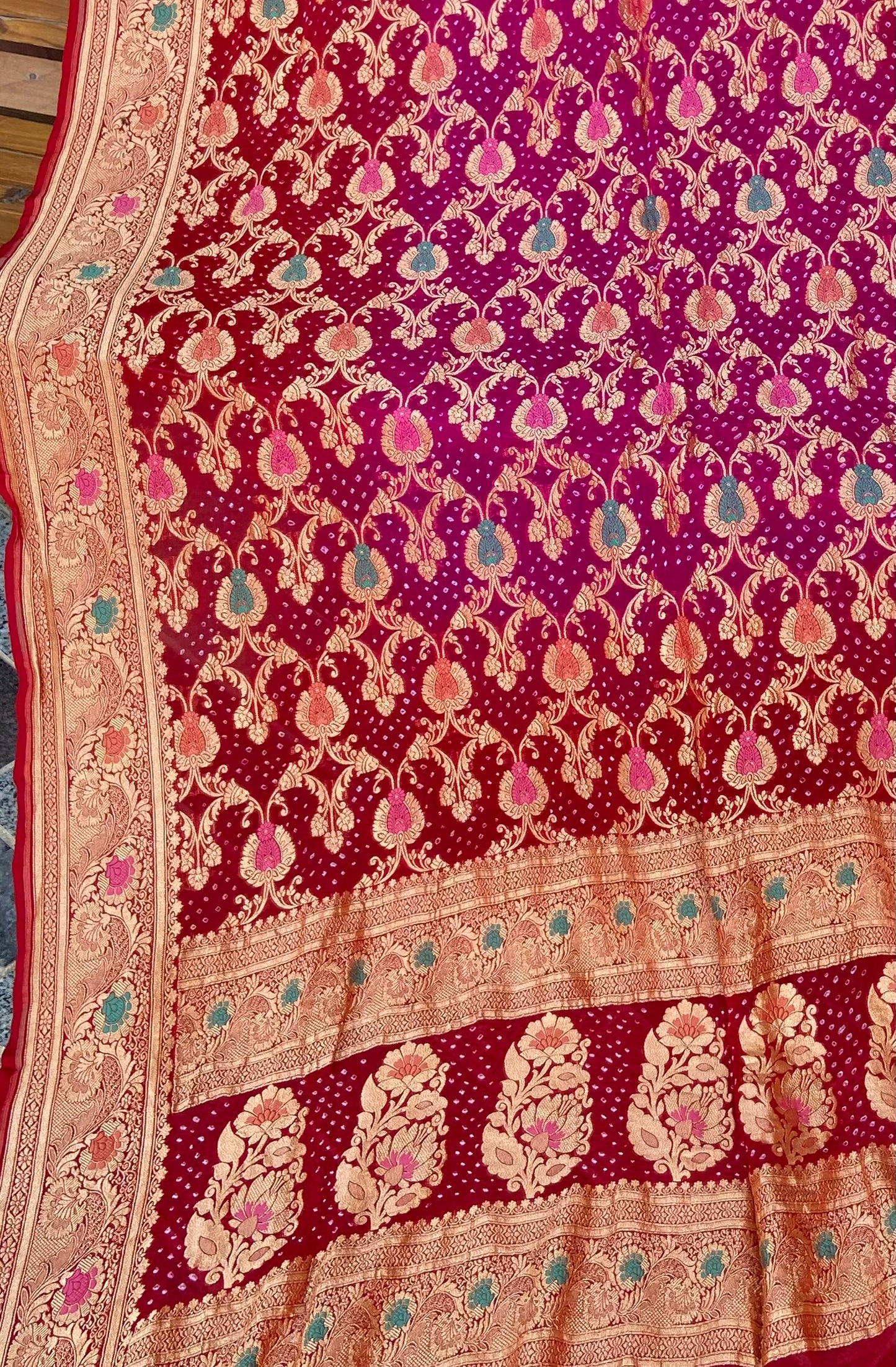 Pure Georgette neem Zari with mena kari duppata