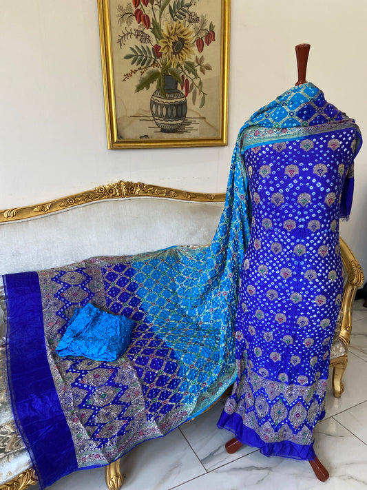 Meena Kari suits