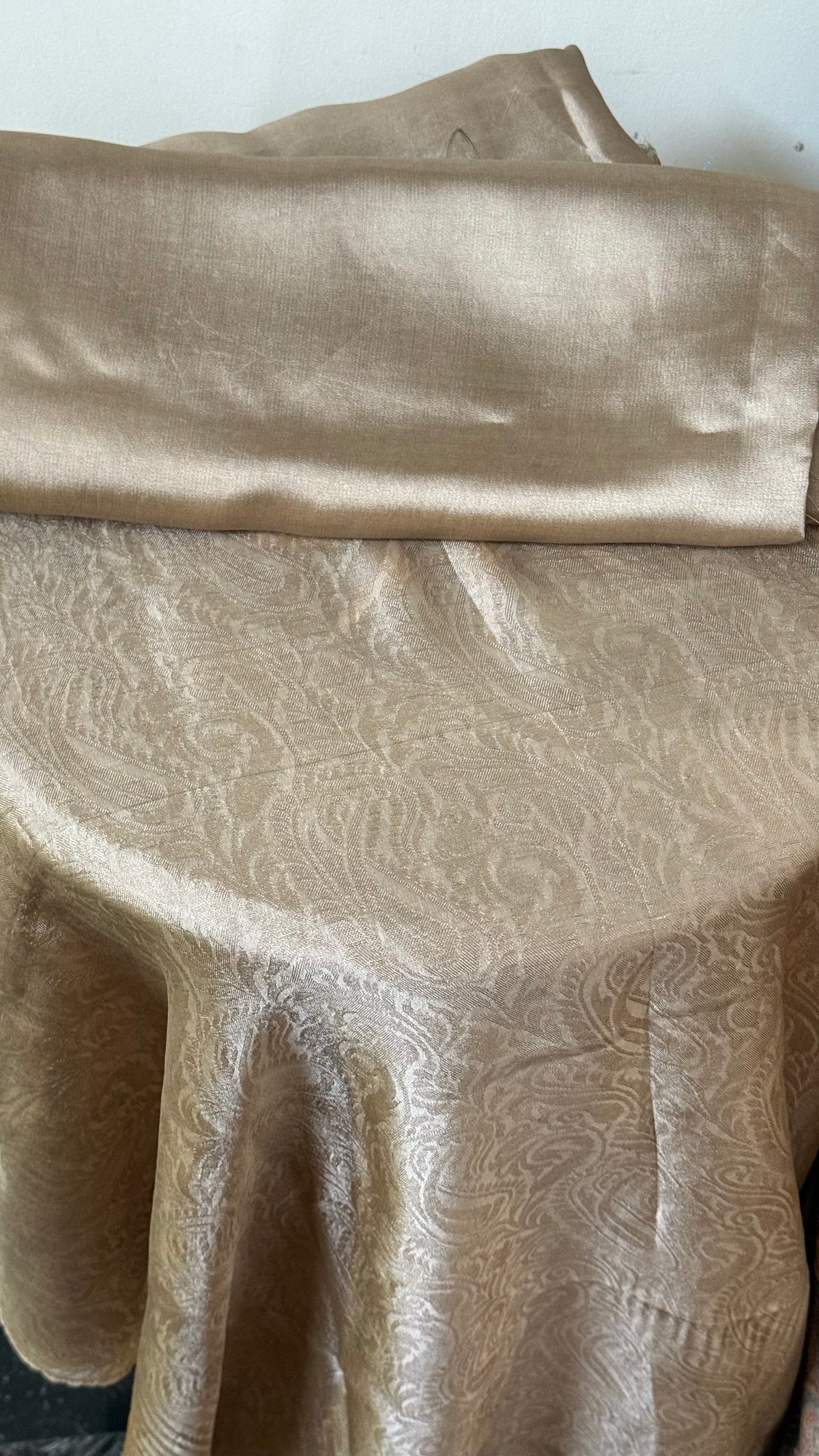 REGAL LOOM