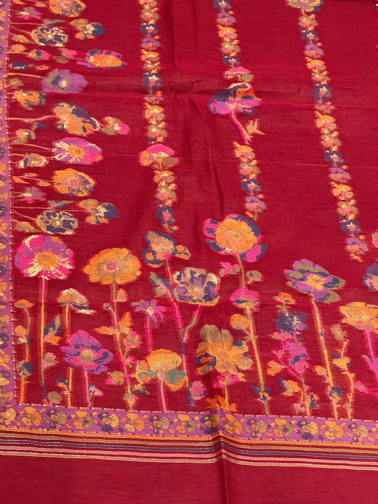 REGAL LOOM