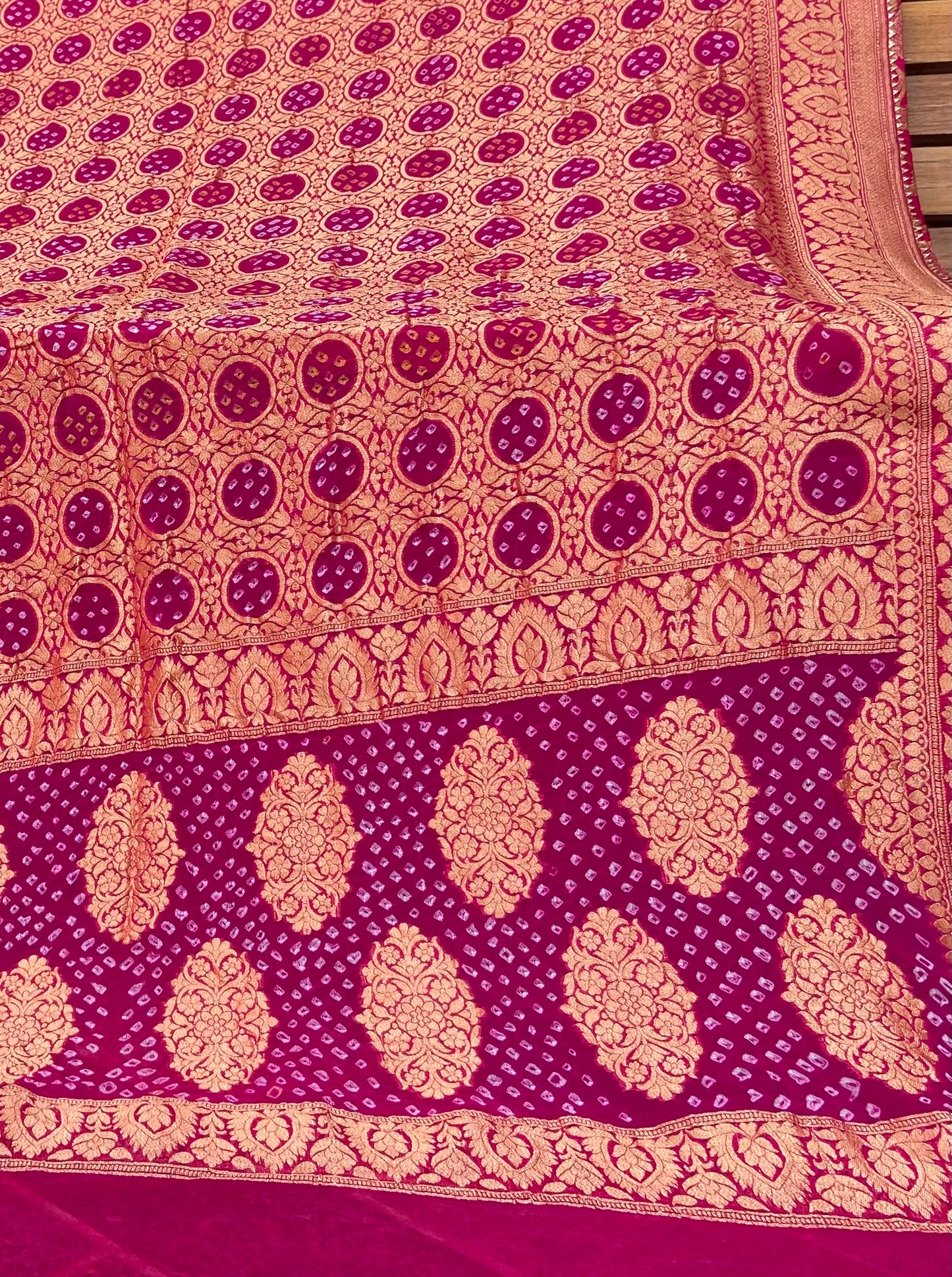 Pure Georgette neem Zari with mena kari duppata