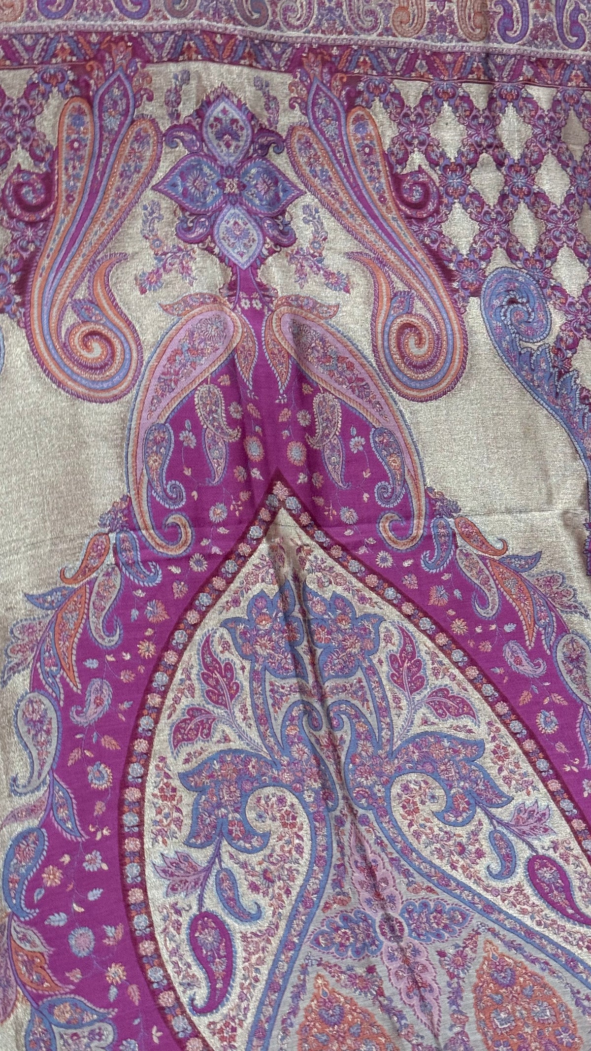 NOOR-E-KANI
