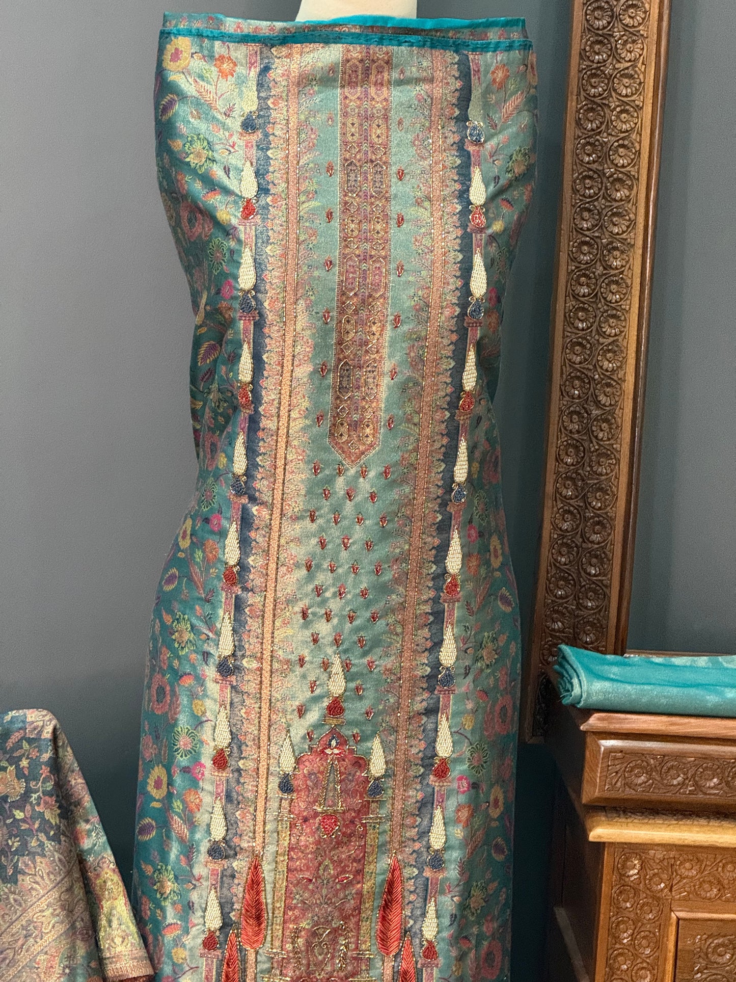 LREGAL LOOM