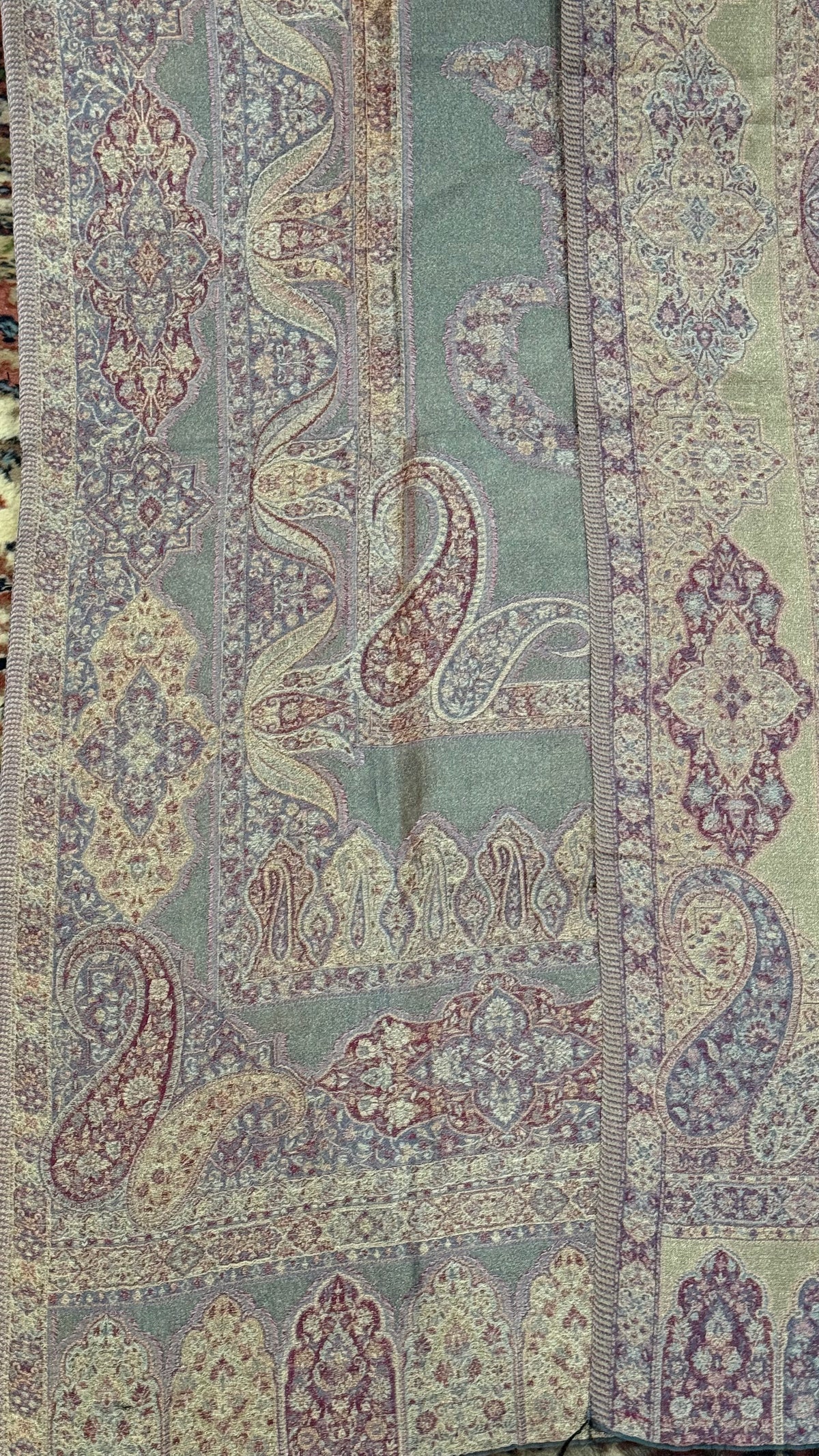 NOOR-E-KANI