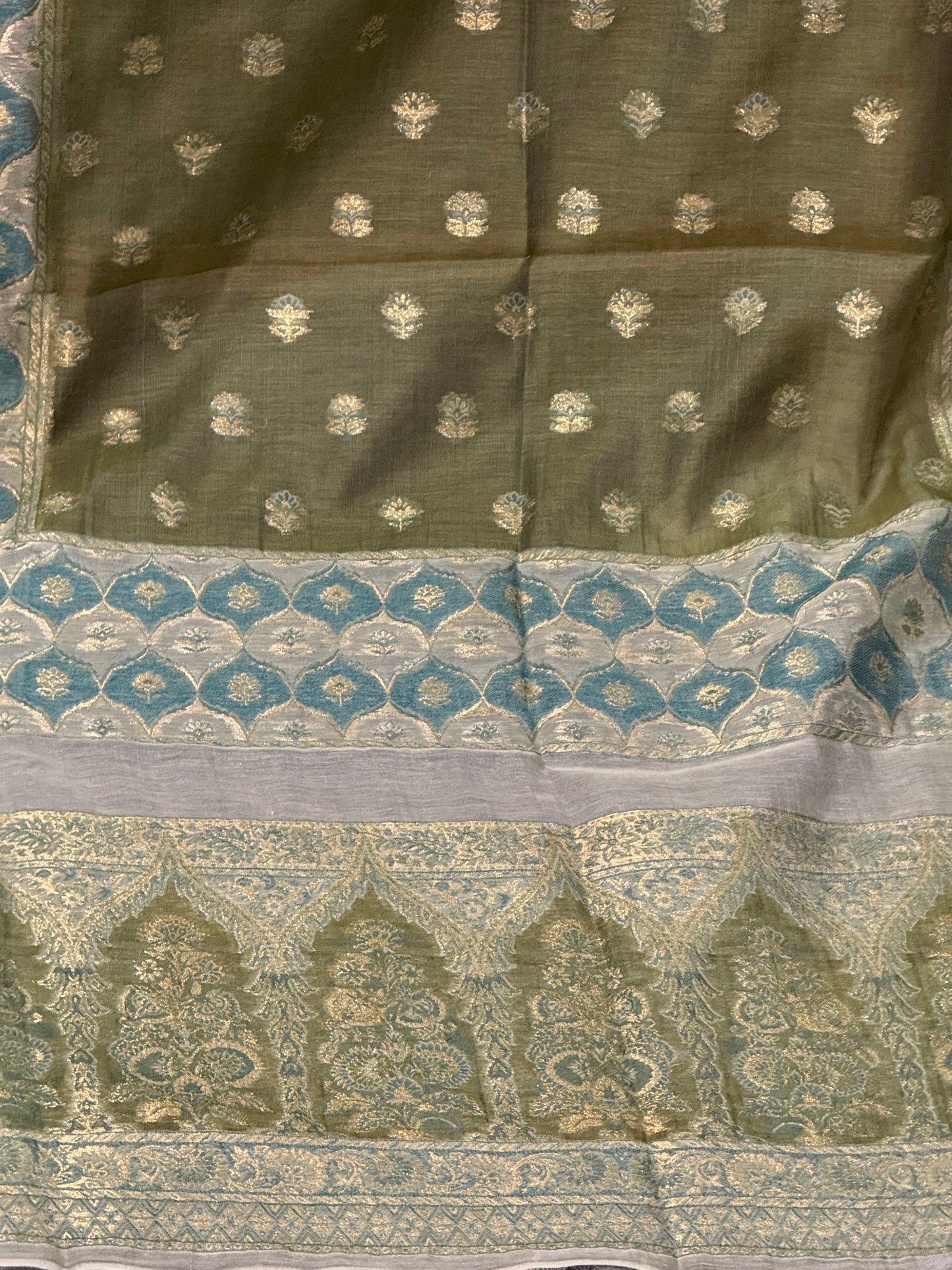REGAL LOOM SHAHI RESHAM