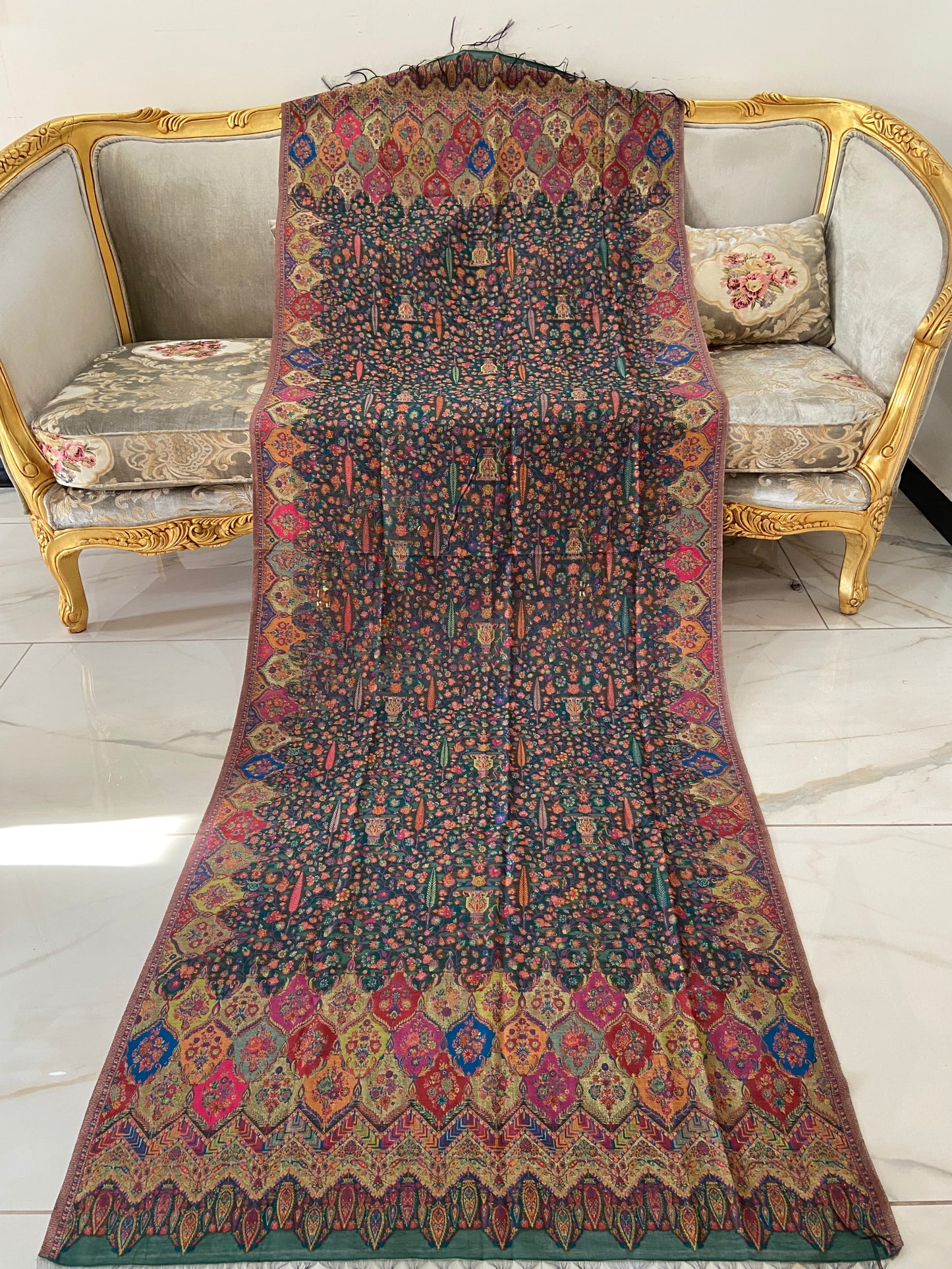 NOOR-E-KANI