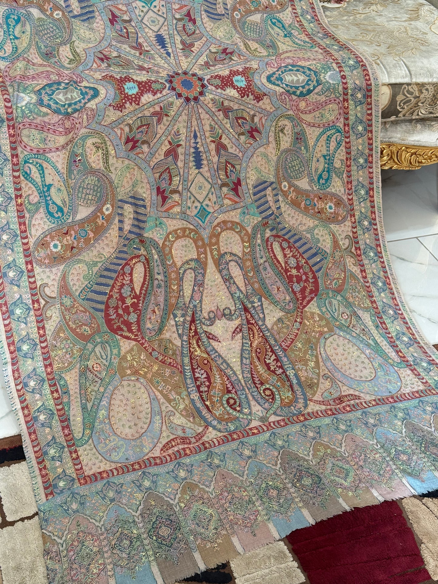 Kalamkari shawl
