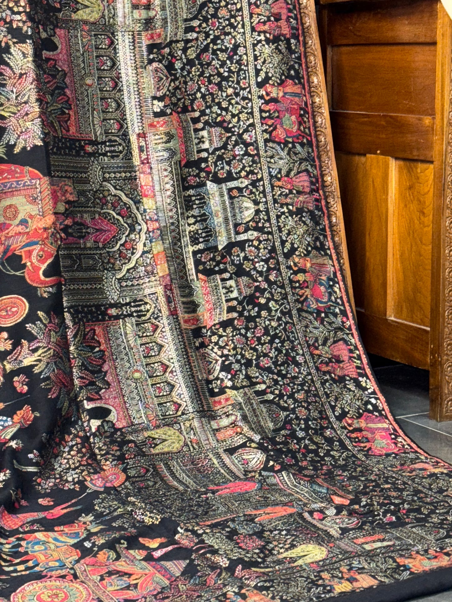 DARBAR SHAWL