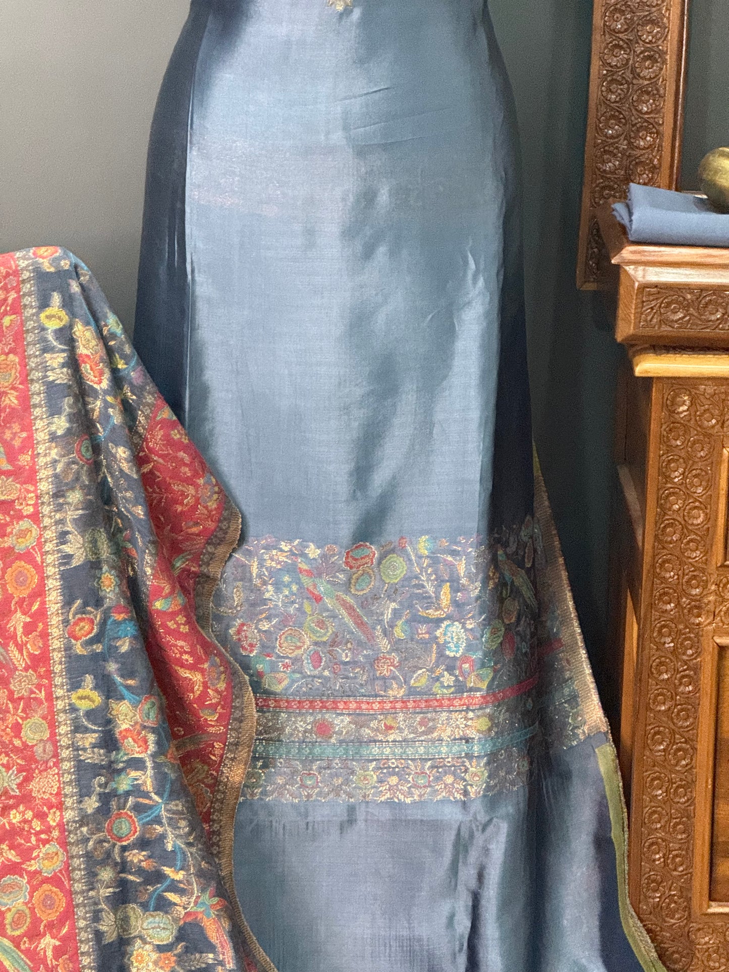 LREGAL LOOM