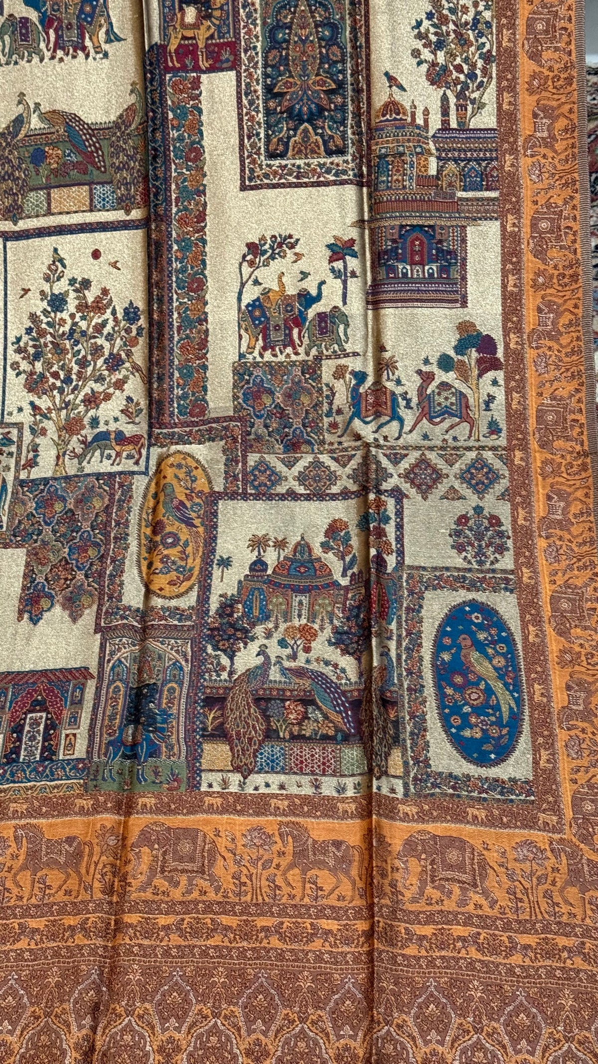 NOOR-E-KANI