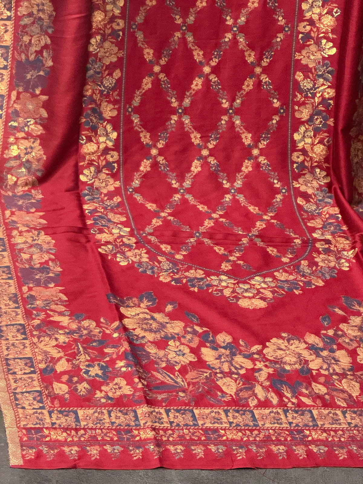 KANI PASHMINA SUIT