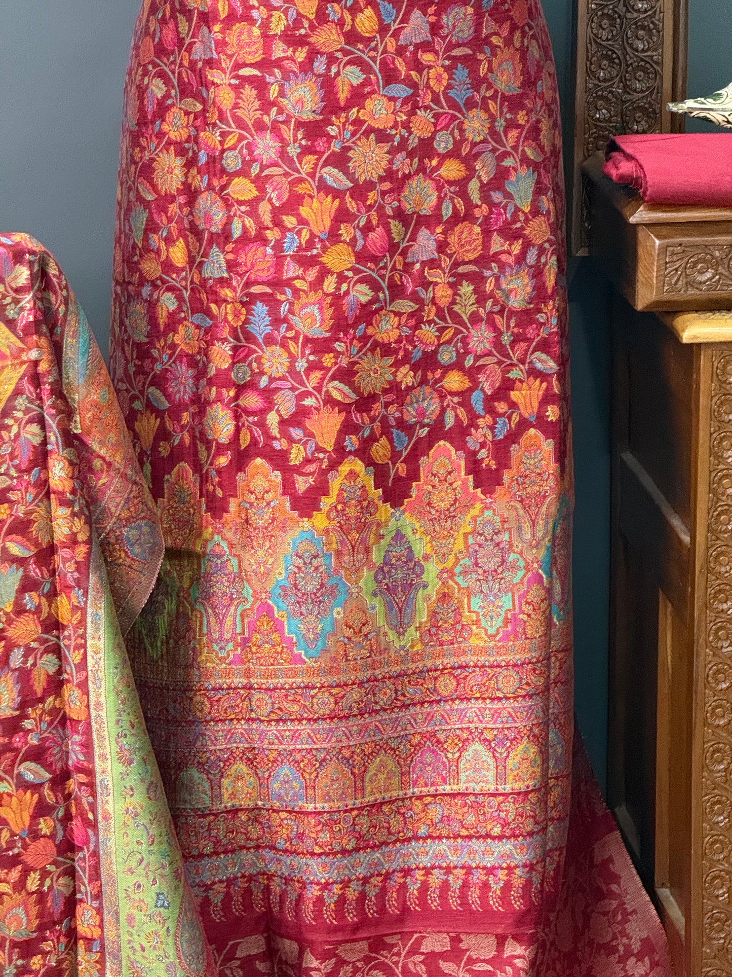 LREGAL LOOM