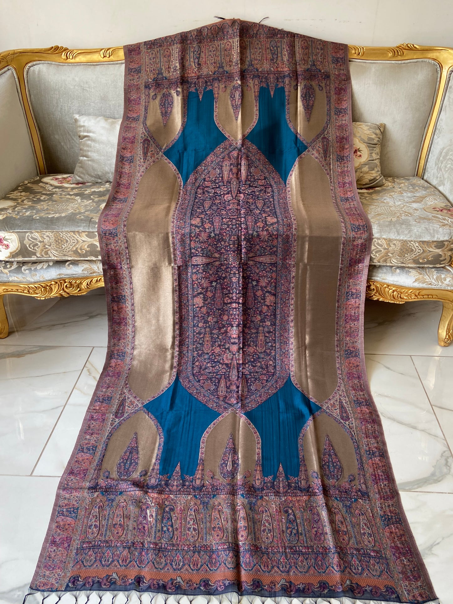NOOR-E-KANI