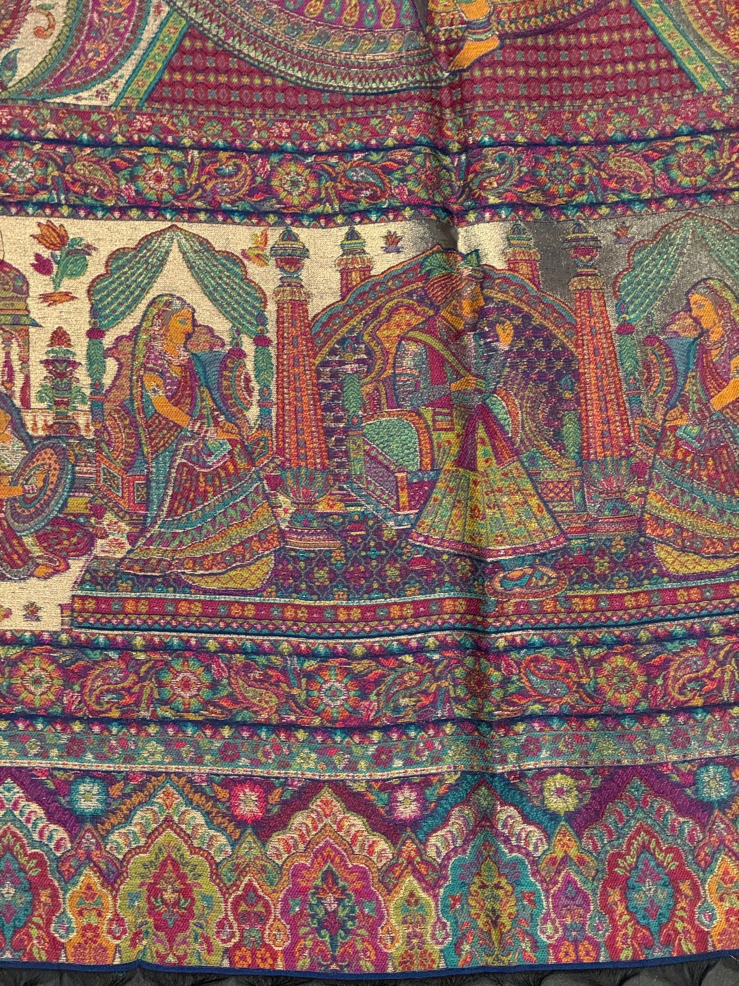 NOOR-E-KANI