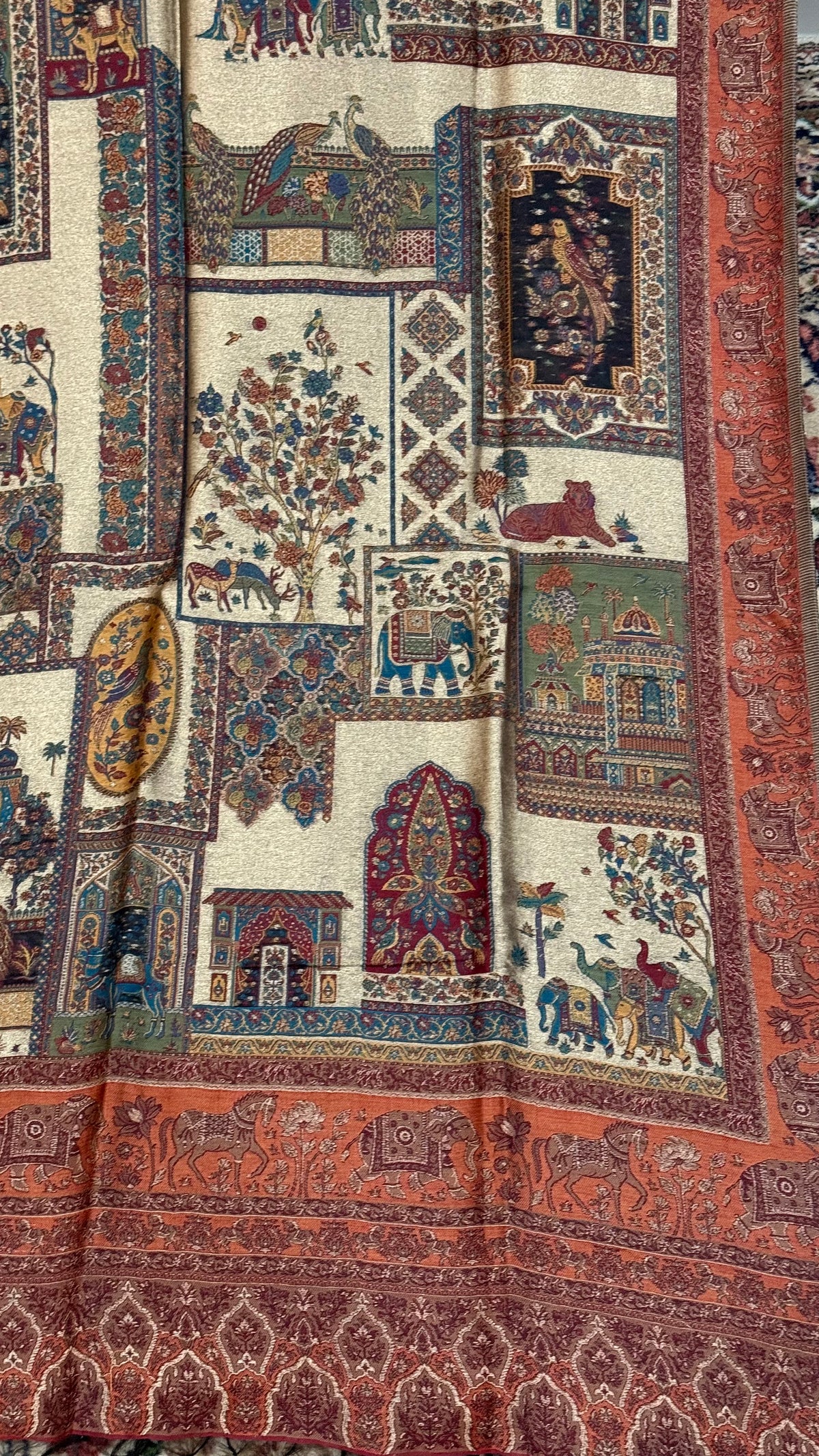 NOOR-E-KANI