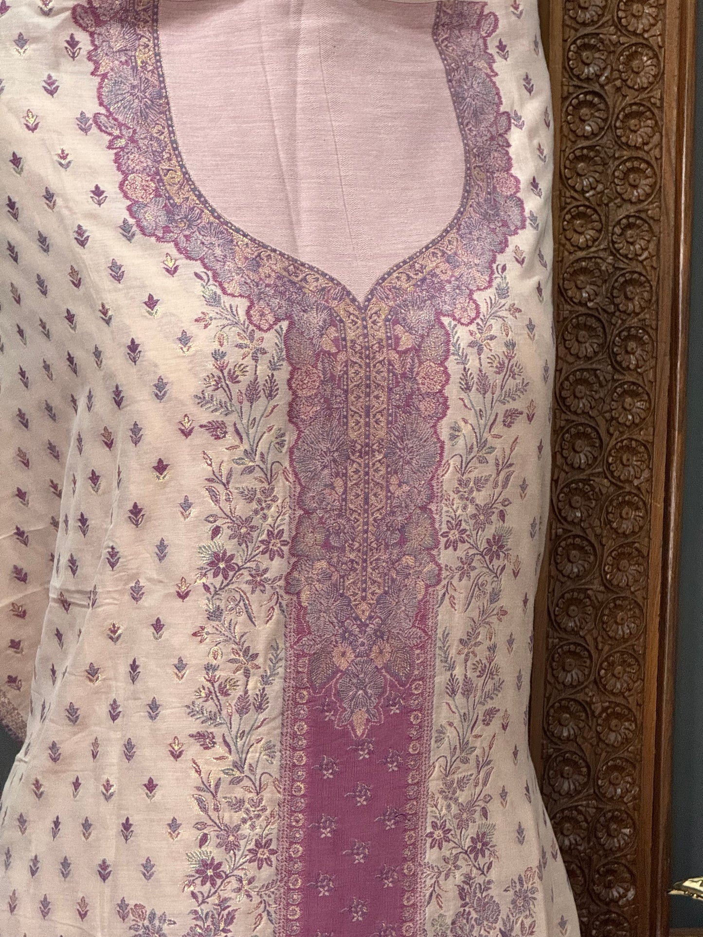 REGAL LOOM SHAHI RESHAM