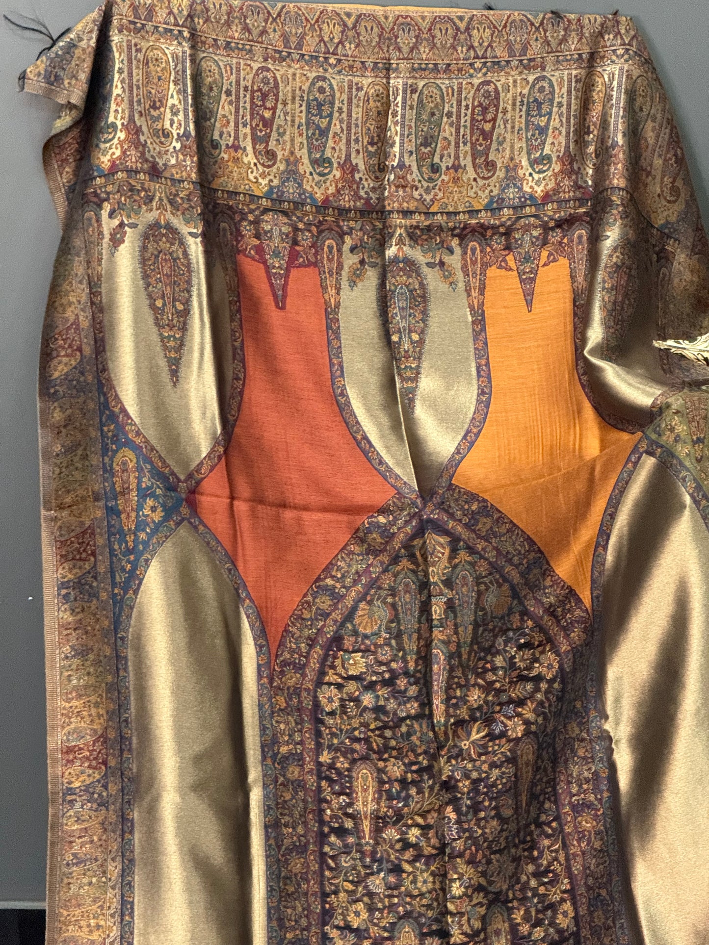 NOOR-E-KANI