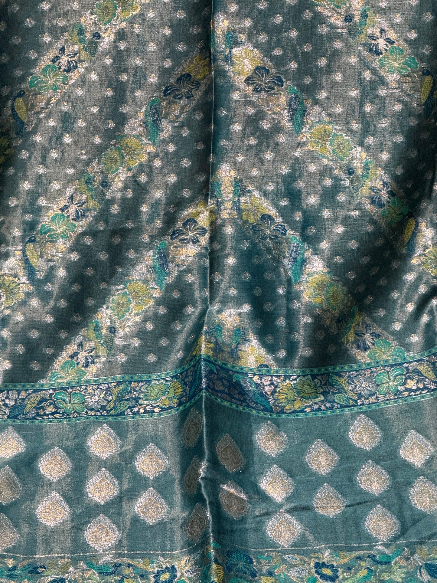 REGAL LOOM