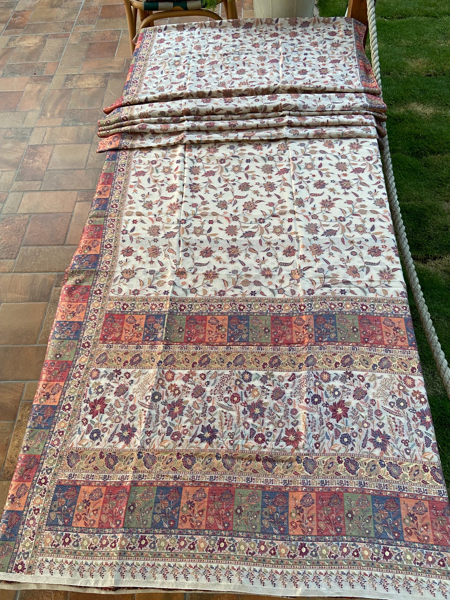 Pure kani silk saree Offwhite