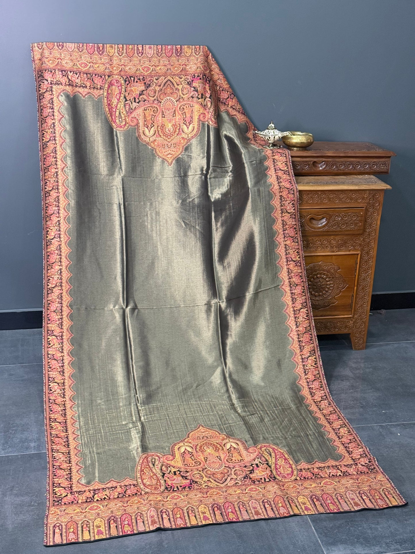 KANI PASHMINA MOON LIGHT SHAWL