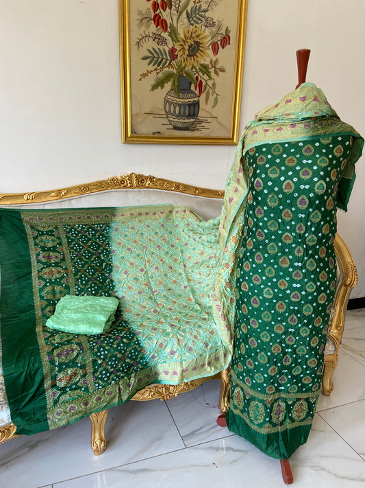 Meena Kari suits