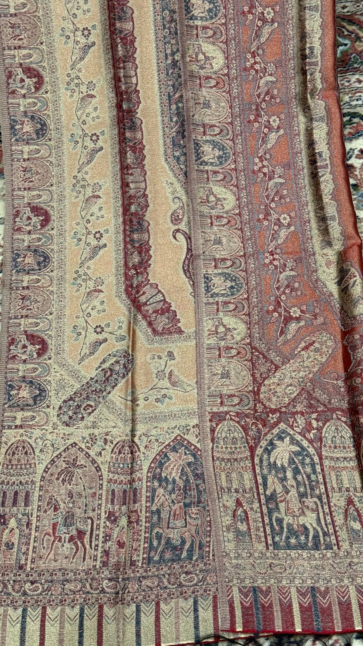 NOOR-E-KANI