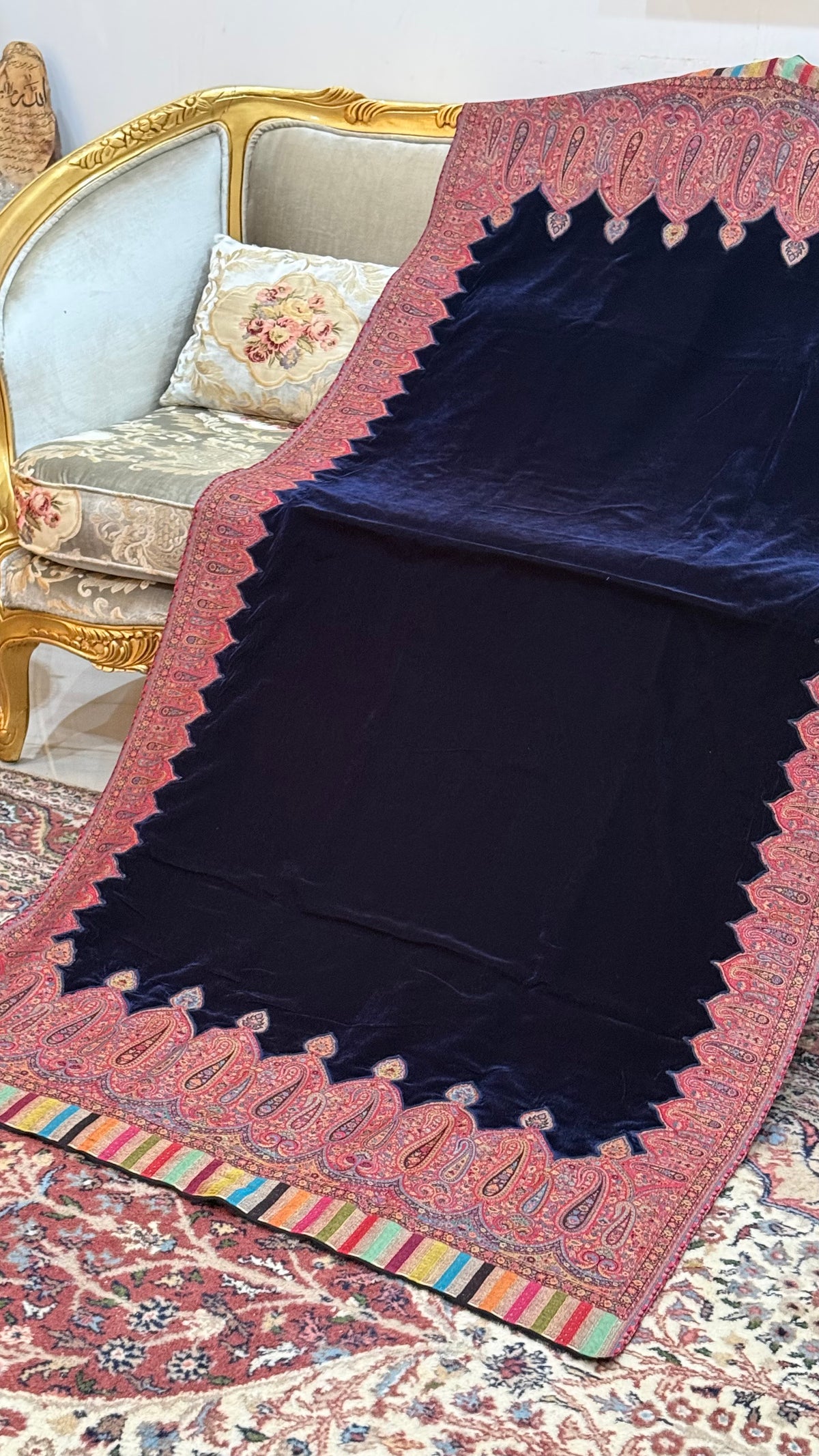 KANI velvet reversible shawl