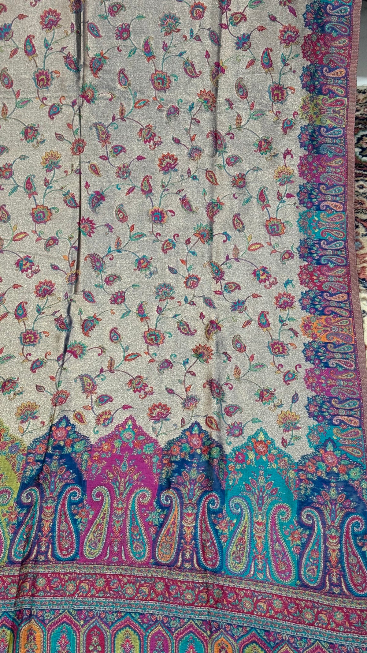 NOOR-E-KANI
