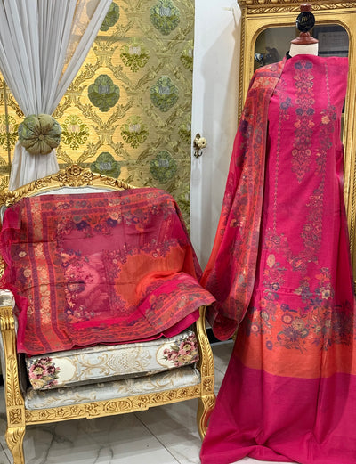 REGAL LOOM