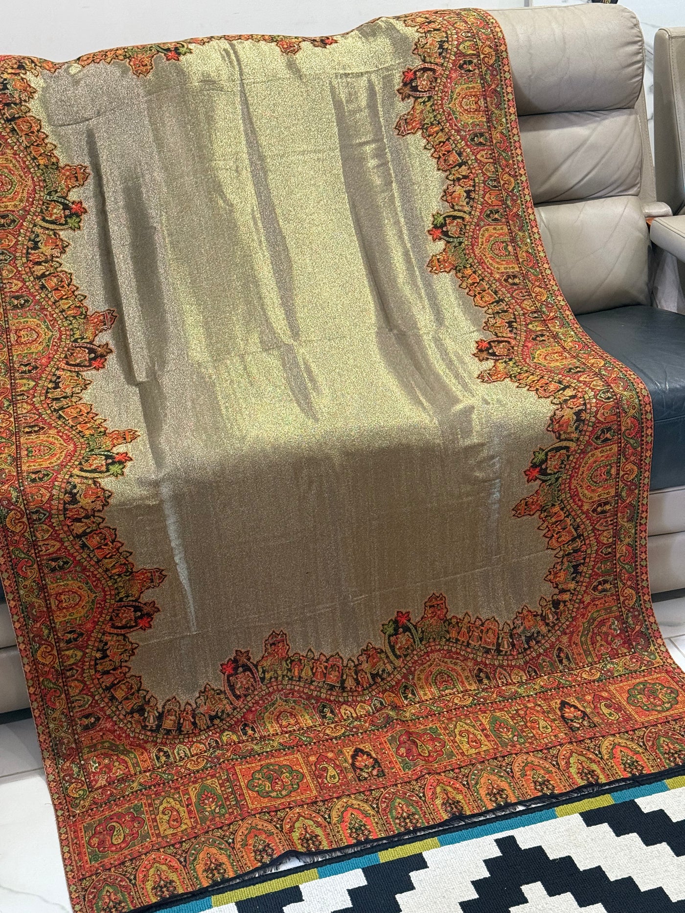 KANI PASHMINA MOON LIGHT SHAWL